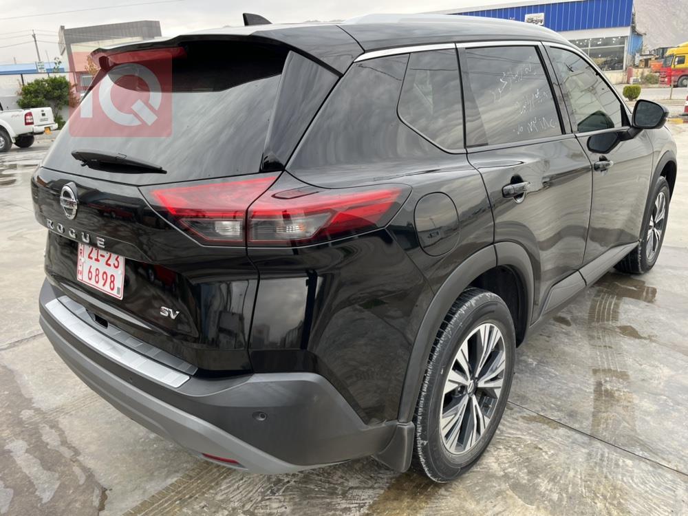 Nissan Rogue
